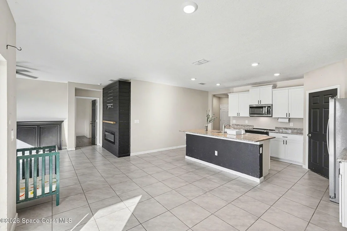 Photo of 7539 Tourmaline Drive