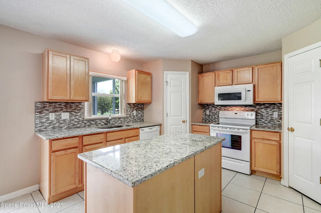 Photo of 310 Tortuga Way