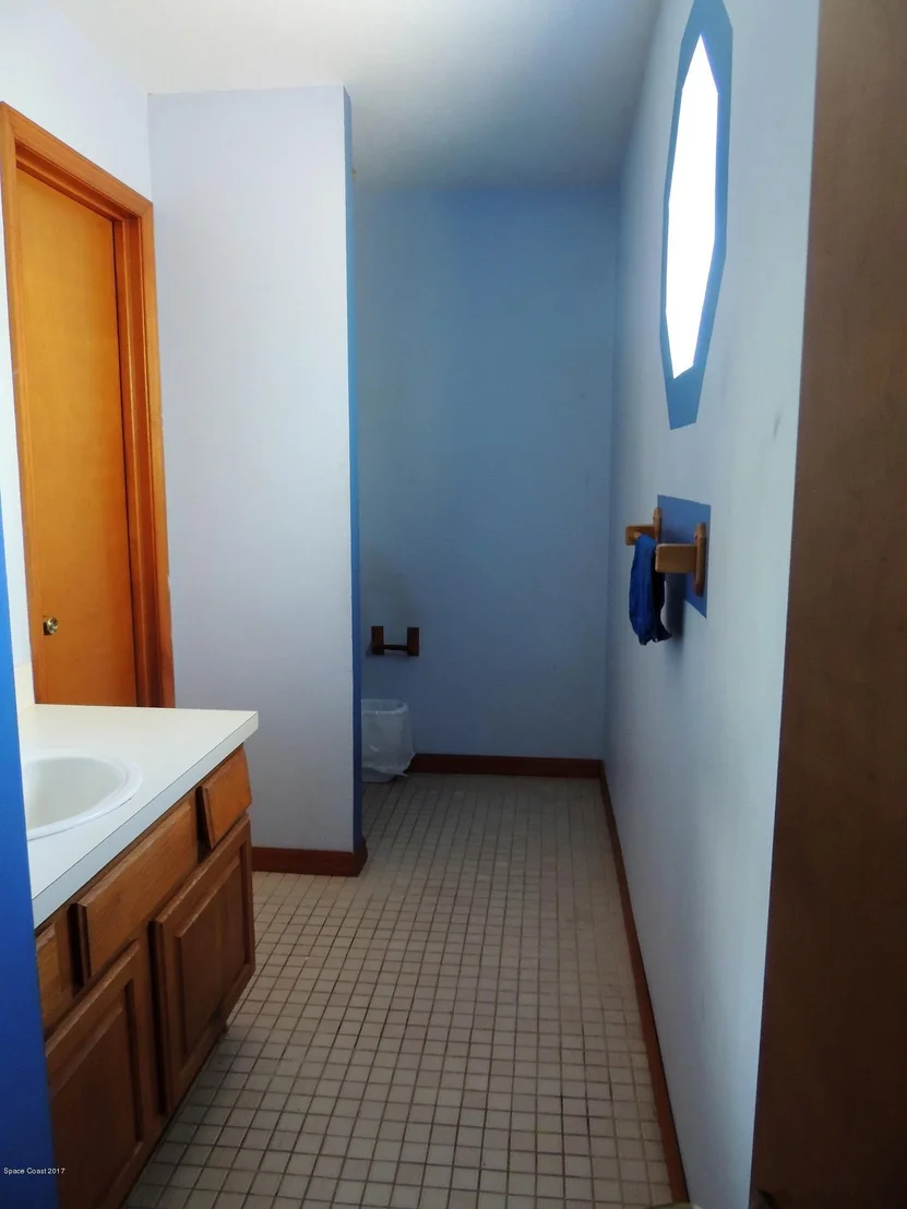 Photo of 3070 Folsom Road