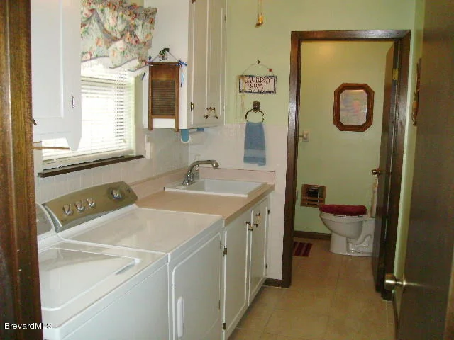 Photo of 3296 Fairview Drive