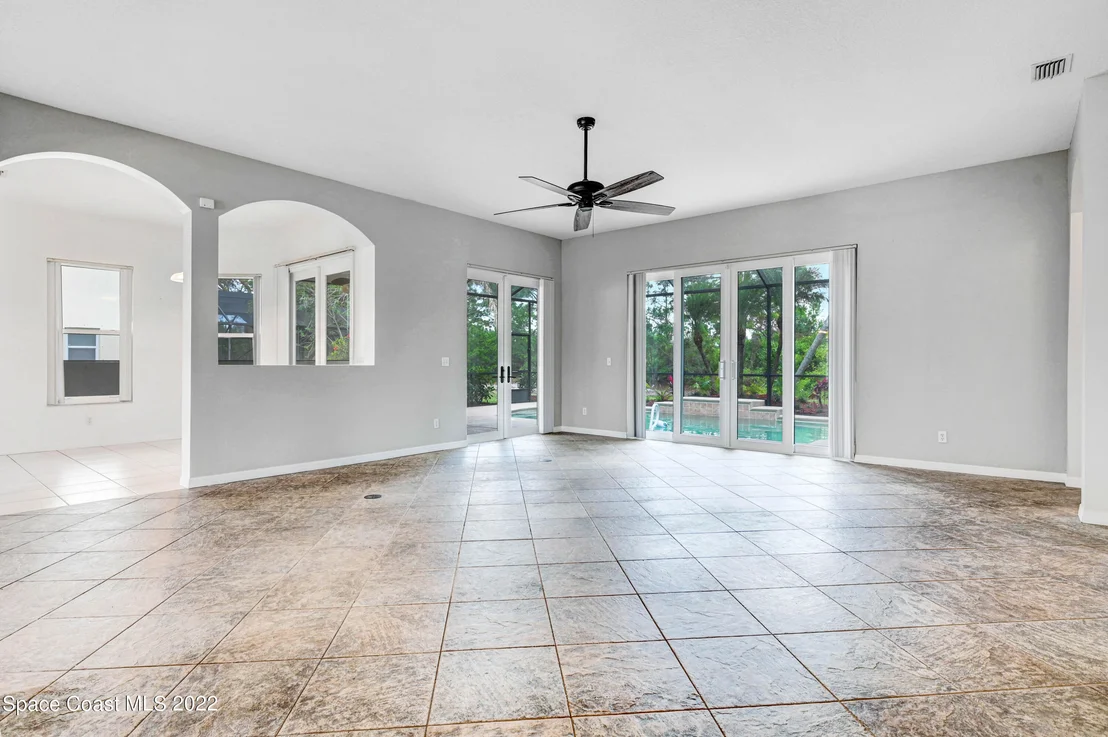 Photo of 2801 Englewood Drive
