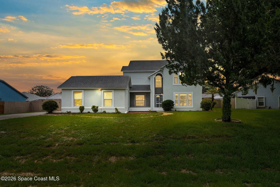 Photo of 4875 Winchester Drive