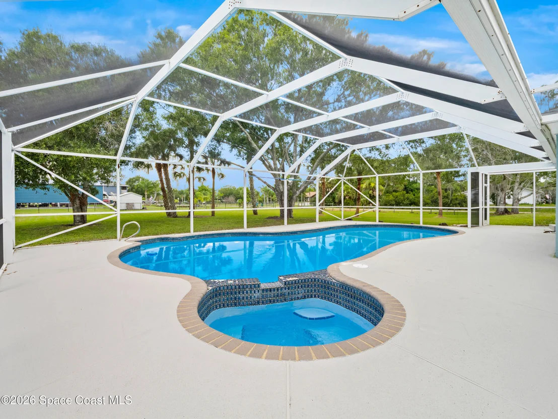 Photo of 3480 Weber Road