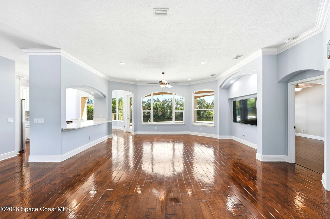 Photo of 241 Waterside Drive
