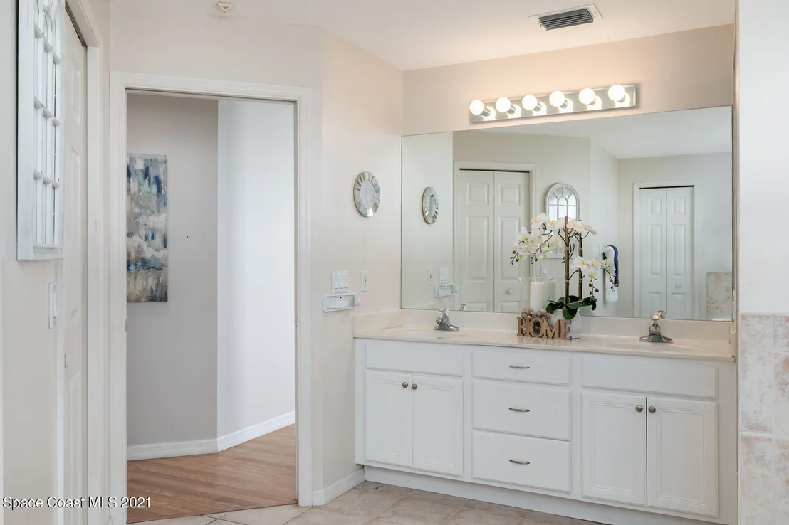 Photo of 4153 San Ysidro Way