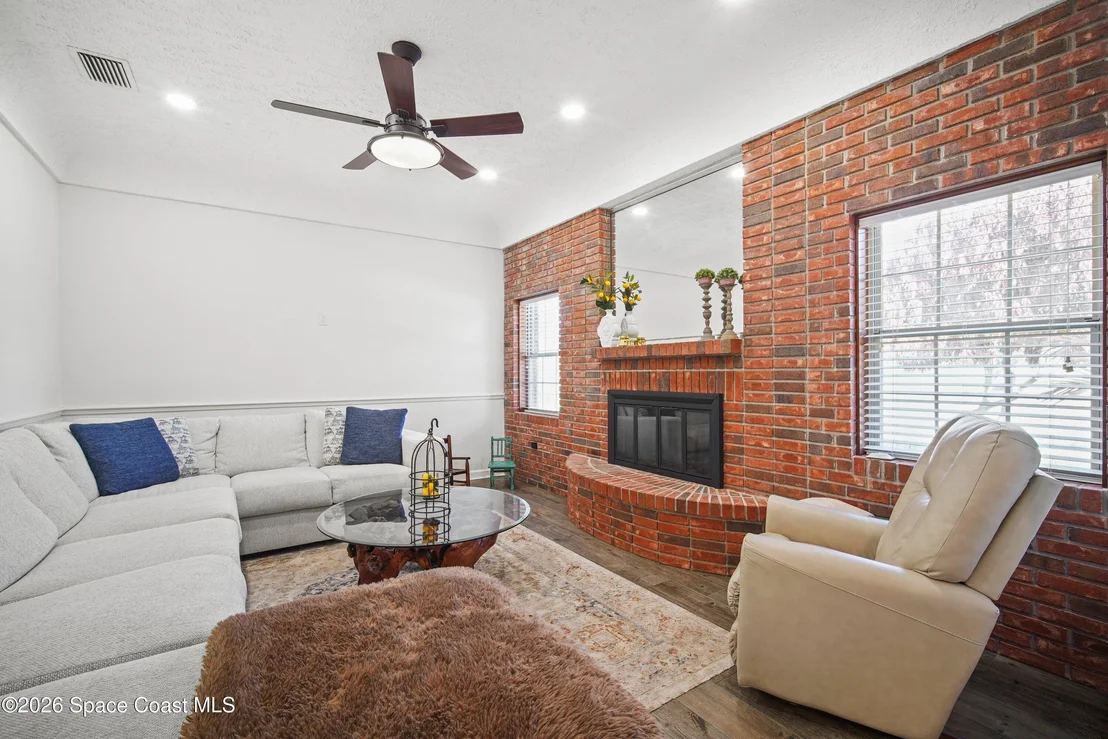 Photo of 572 Lake Ashley Circle