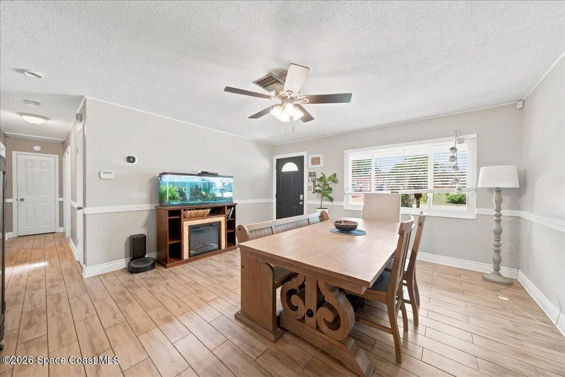 Photo of 4865 Cocoanut Drive