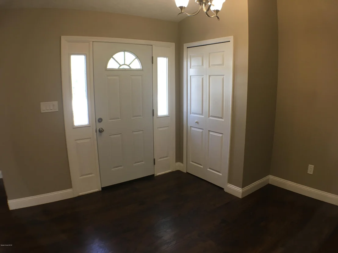 Photo of 6166 Corning Road