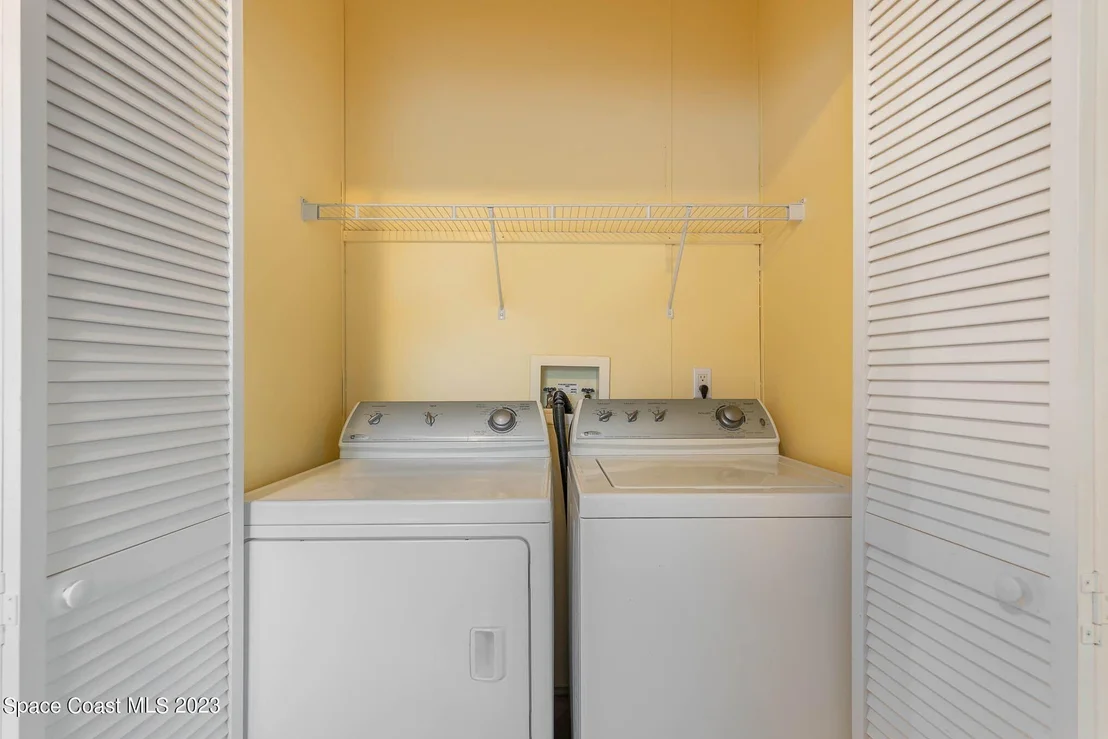 Photo of 1081 Barefoot Circle