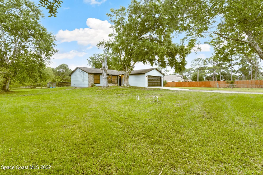 Photo of 2545 Billie Lane
