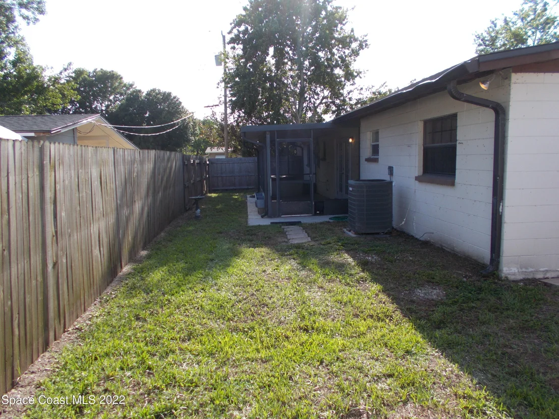 Photo of 967 Miracle Way