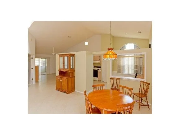 Photo of 4380 Silver Lake
