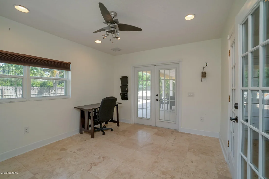 Photo of 304 Third Avenue