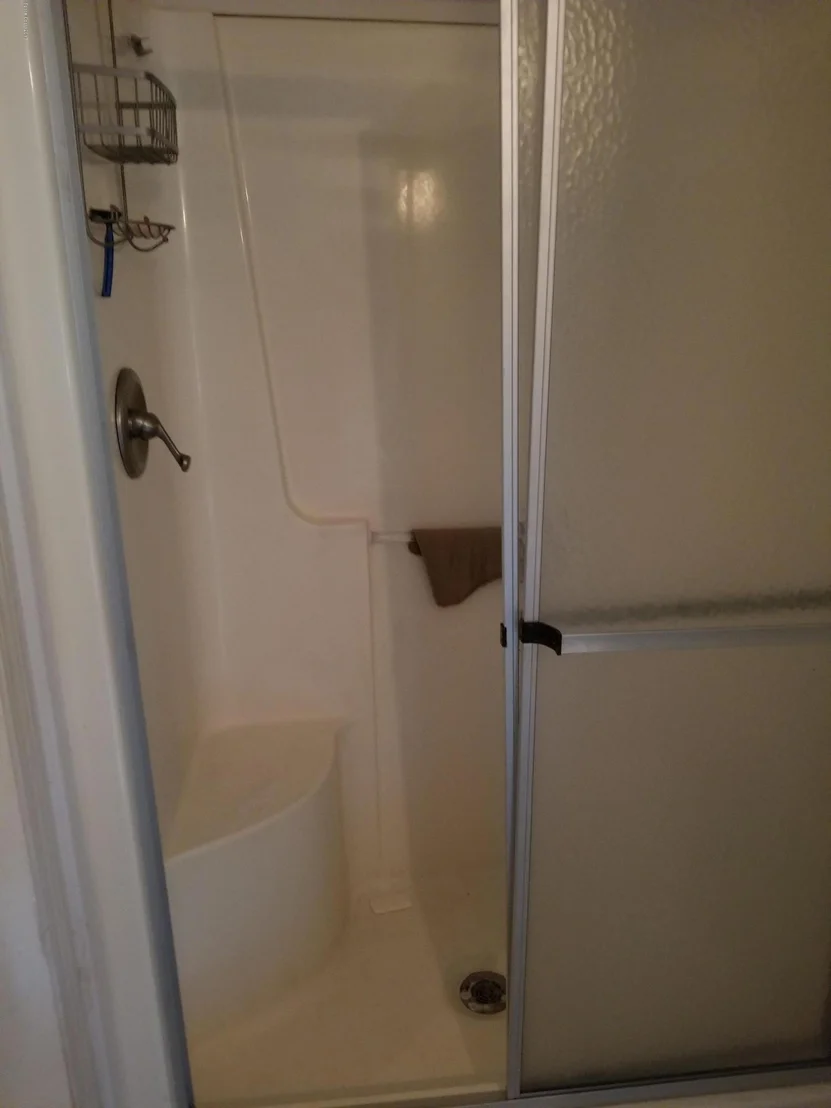 Photo of 3328 Turnbull Road