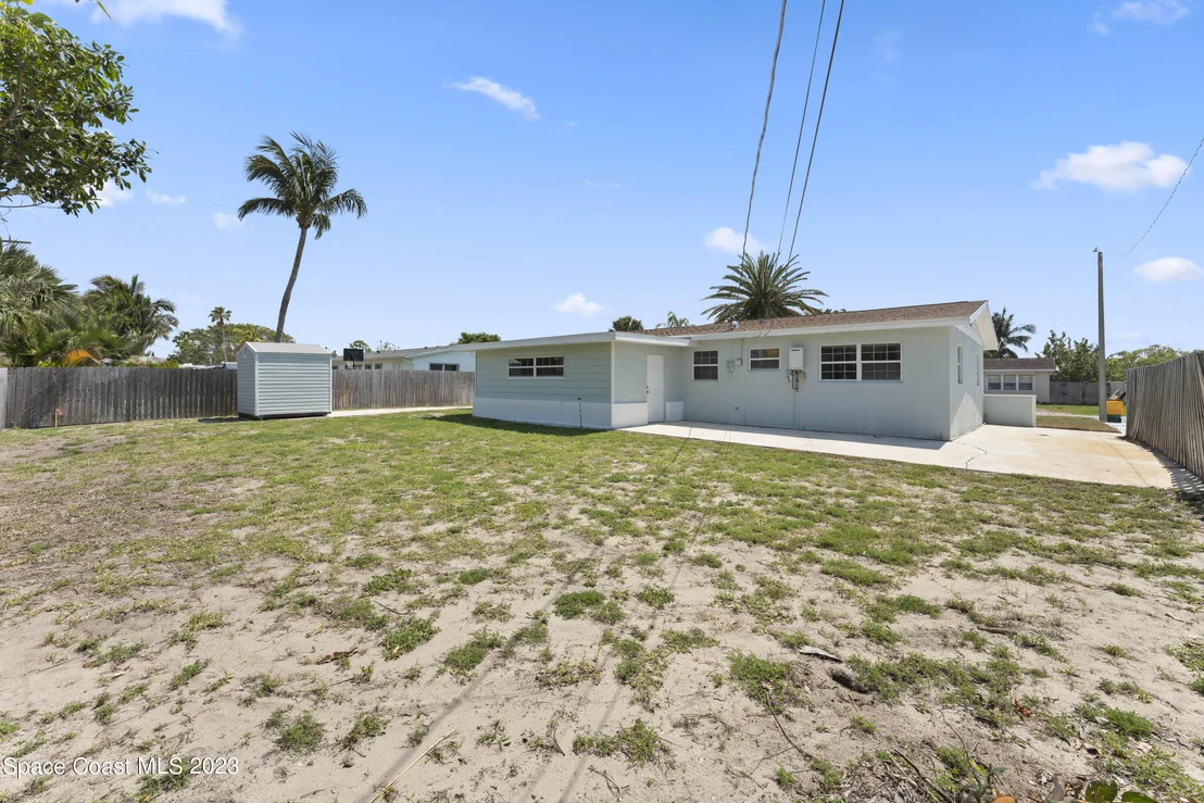 Photo of 135 Melaleuca Drive