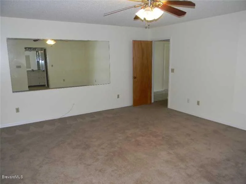 Photo of 9830 Oak Trail