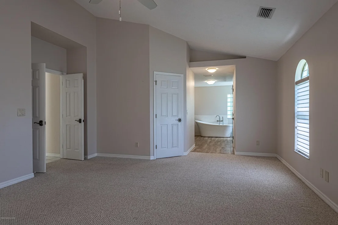 Photo of 312 Island Drive