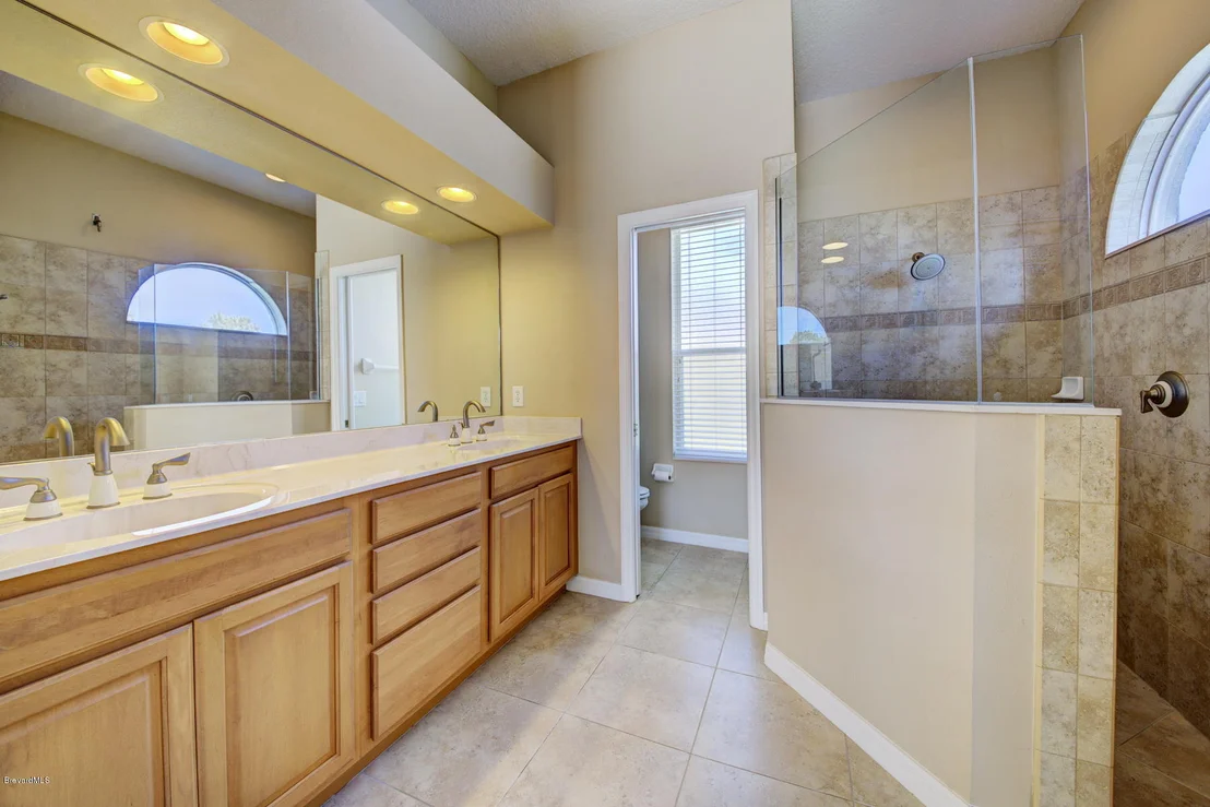 Photo of 1680 Whitman Drive