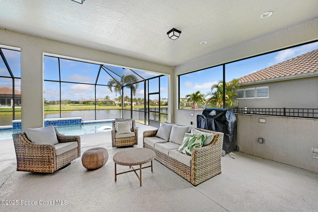 Photo of 8116 Stonecrest Drive