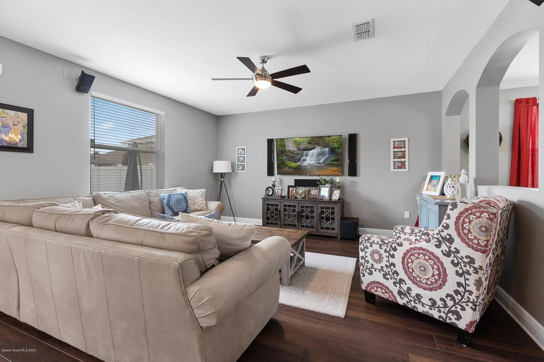 Photo of 3155 Constellation Drive