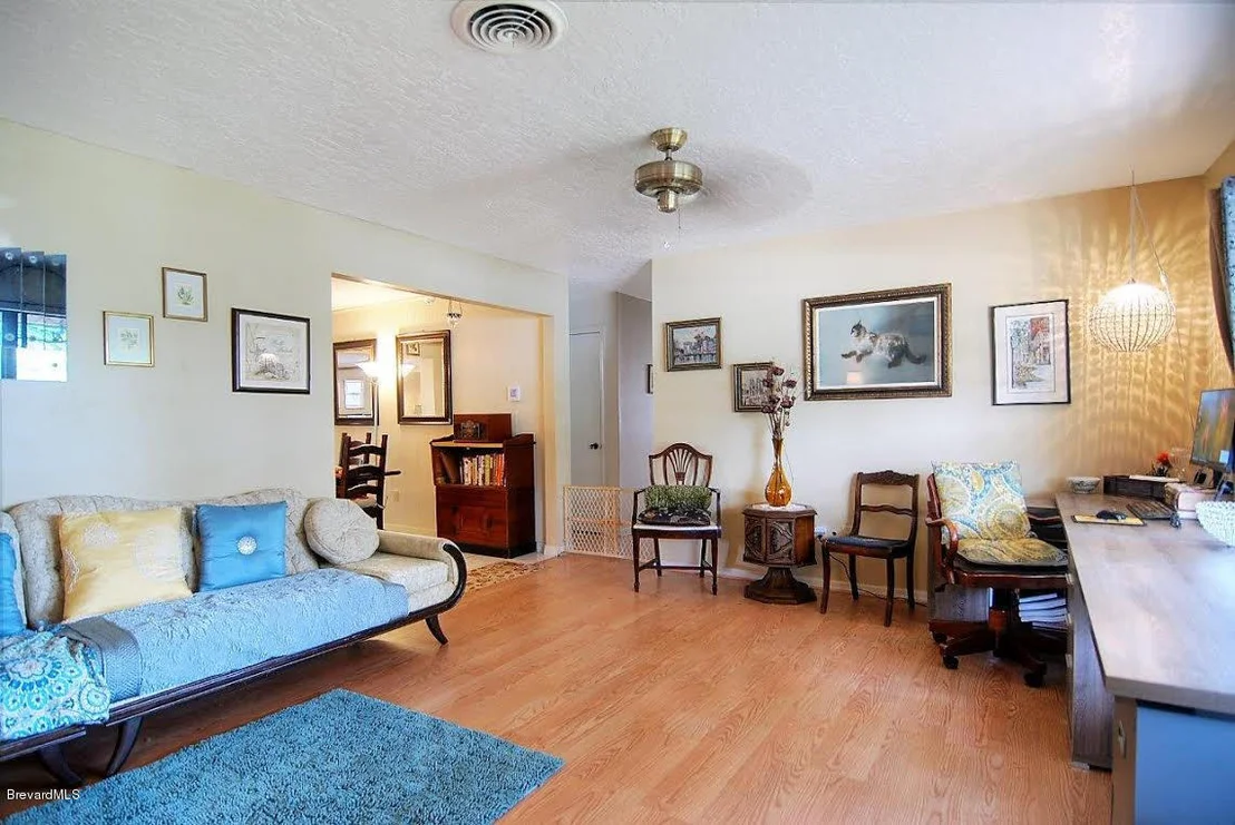 Photo of 446 Rosedale Drive