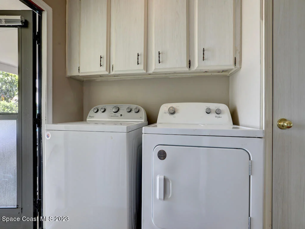 Photo of 925 Barefoot Boulevard