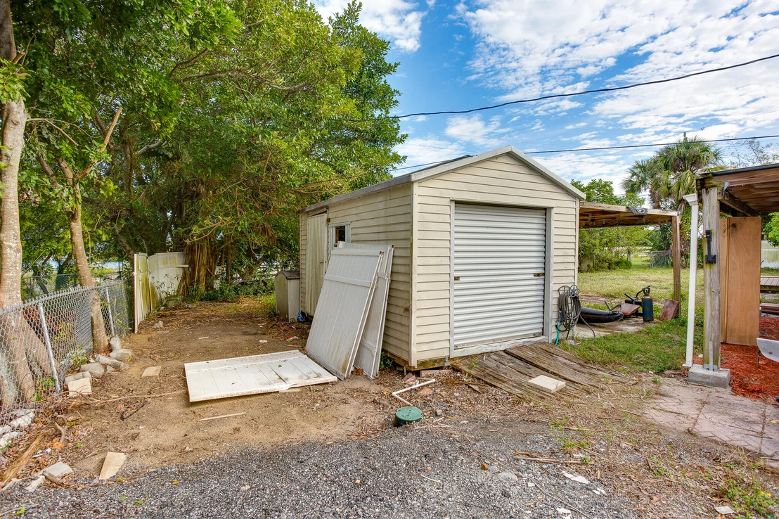 Photo of 2911 Sailfish Street NE
