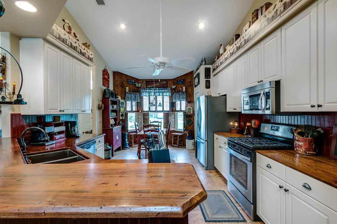 Photo of 996 Wimbledon Drive