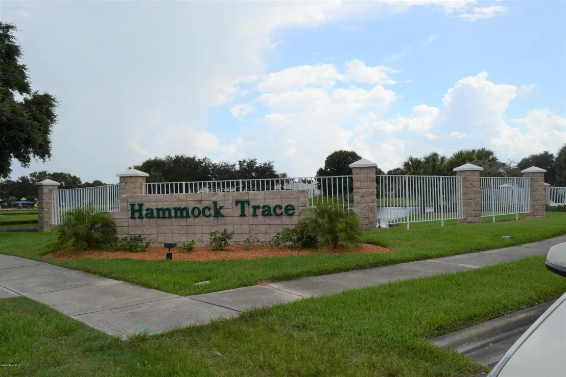 Photo of 6995 Hammock Trace Drive
