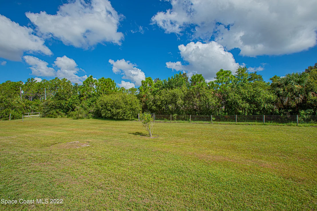 Photo of 2075 Mccain Lane