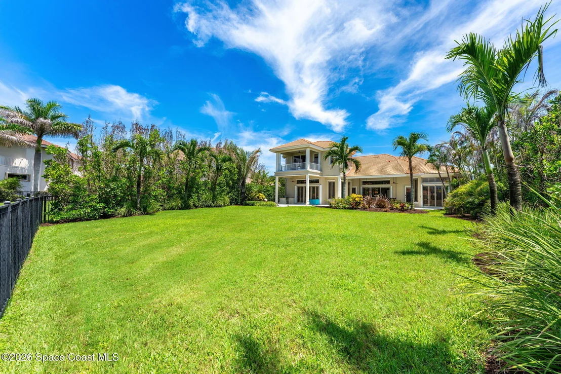 Photo of 242 Flanders Drive