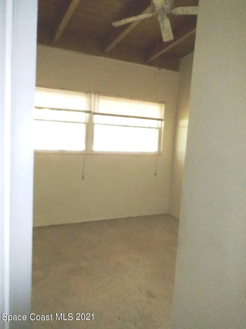 Photo of 1490 Blanche Street