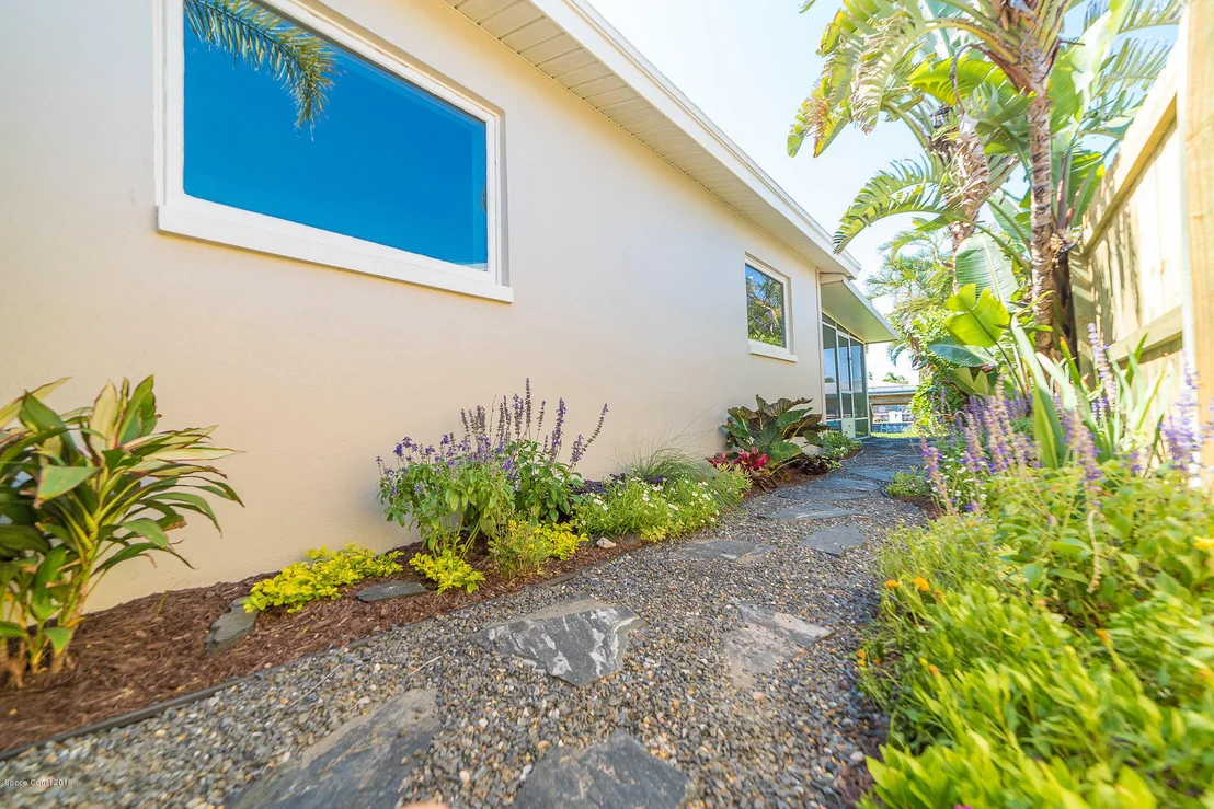 Photo of 417 Cardinal Drive