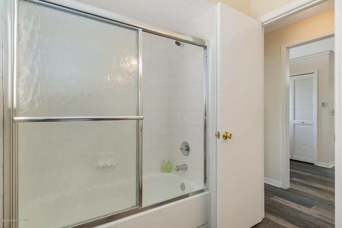 Photo of 1002 S Fork Circle