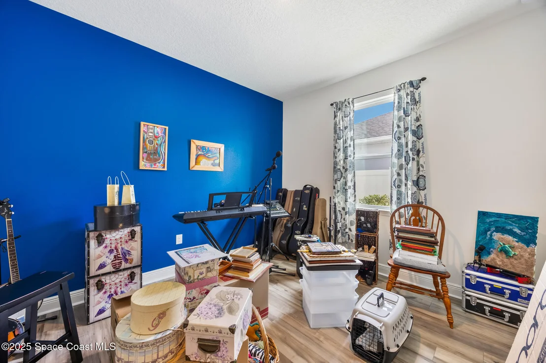 Photo of 880 Covington Court