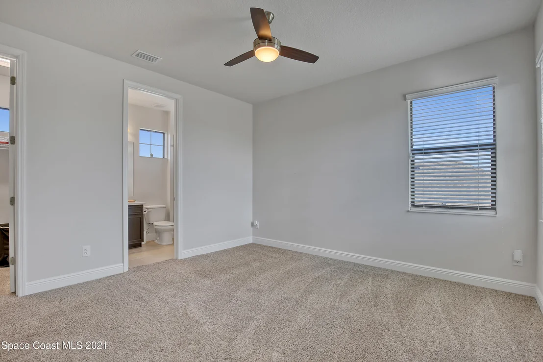 Photo of 7763 Poulicny Lane