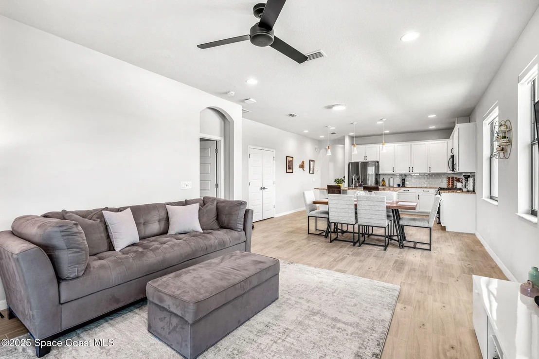 Photo of 3194 Blazing Star Drive