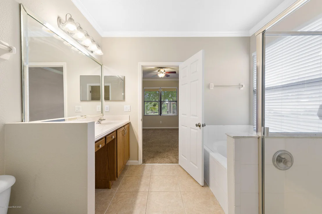 Photo of 1237 Bolle Circle