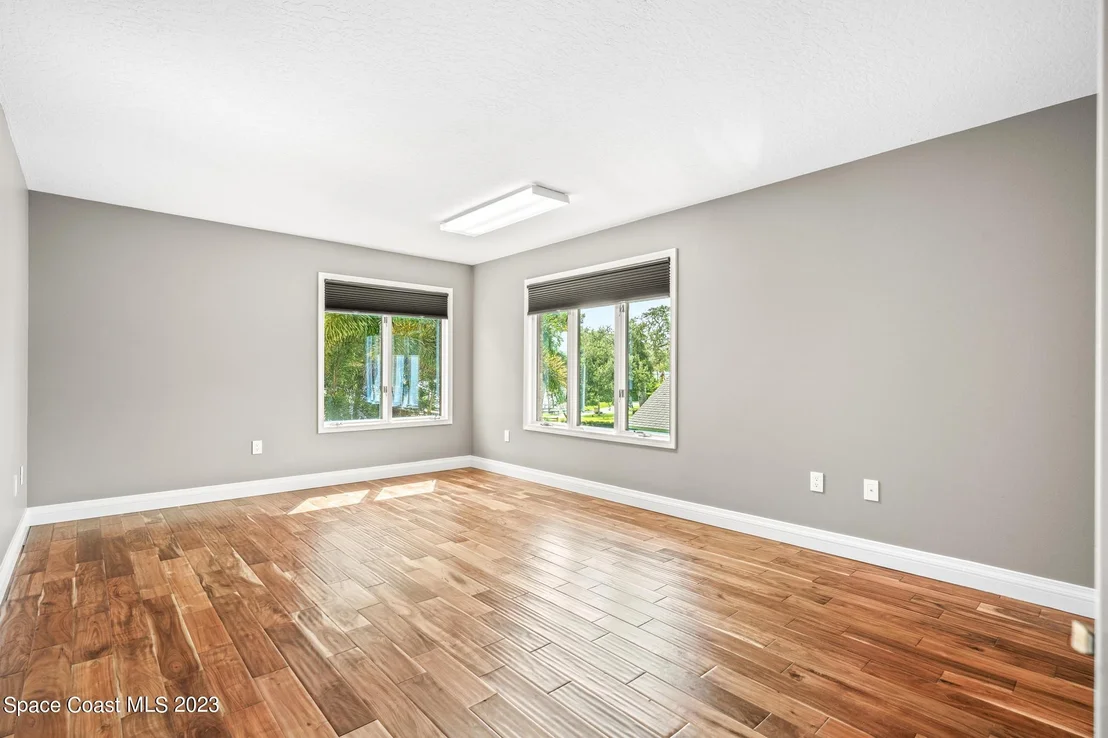 Photo of 1421 Rockledge Drive