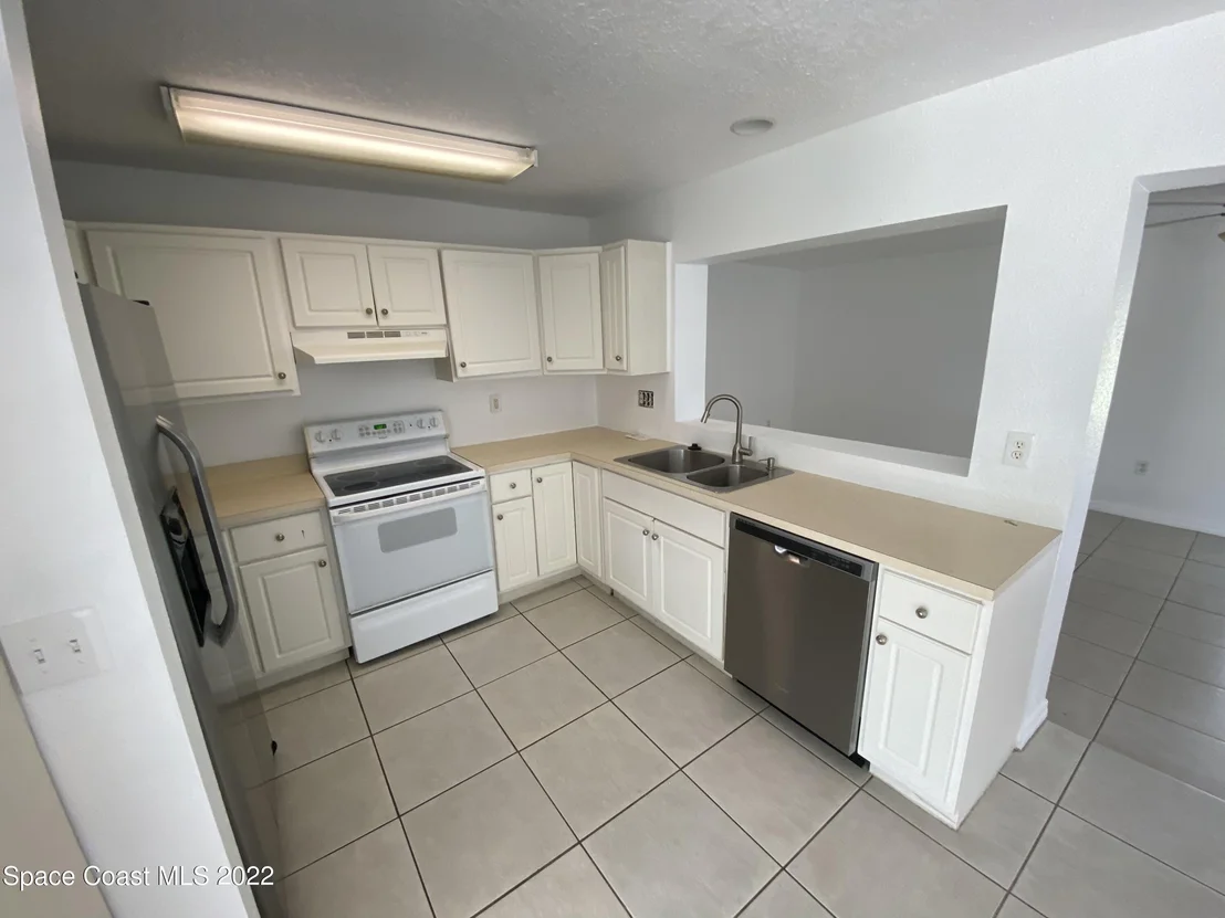 Photo of 4120 Duke Street