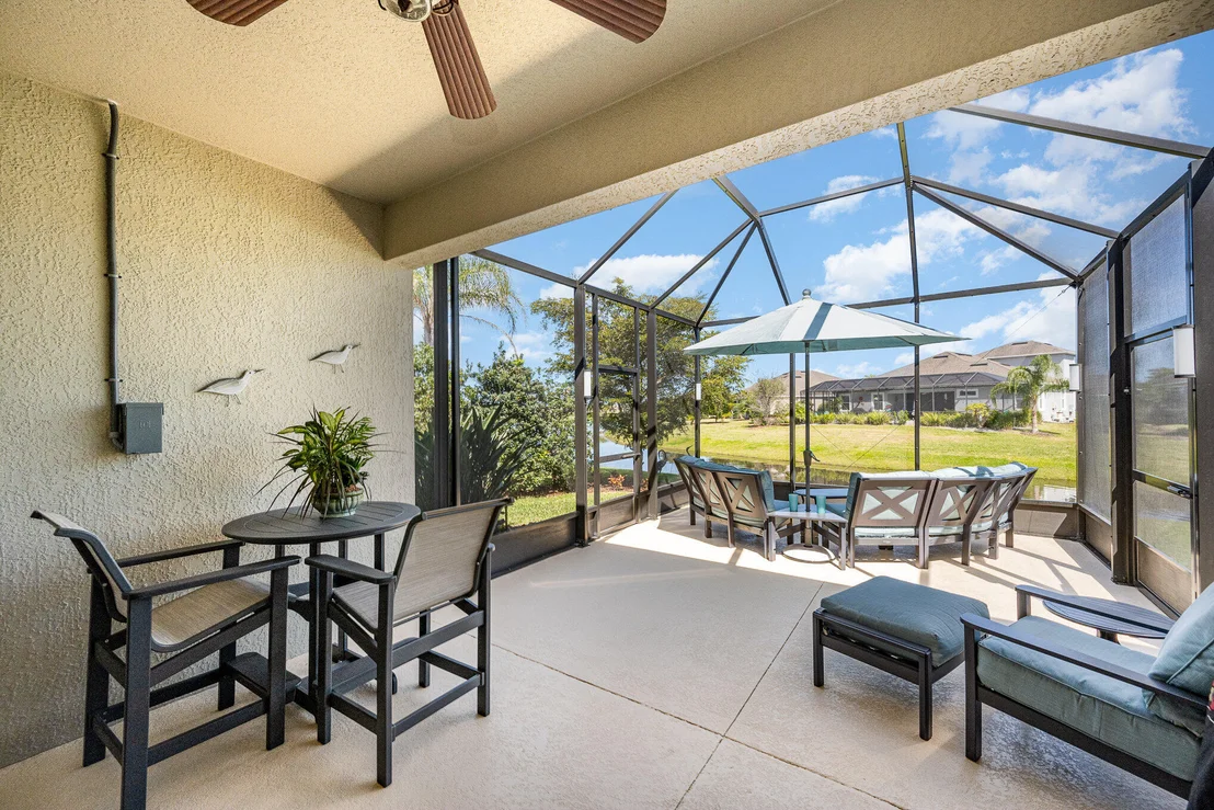 Photo of 7487 Bluemink Lane