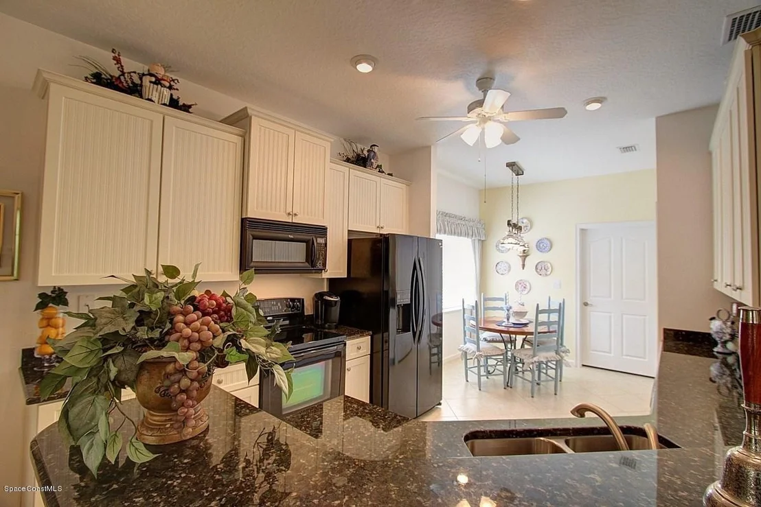 Photo of 6933 Premonition Drive