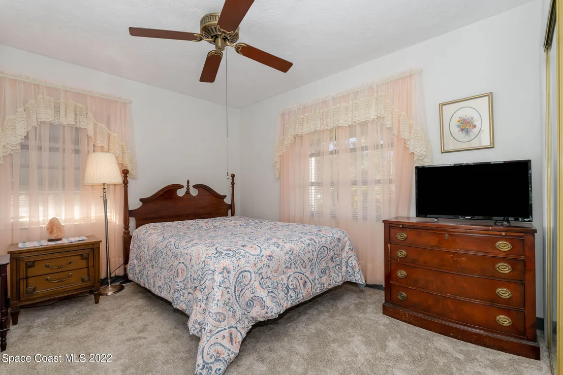 Photo of 667 Ballard Drive