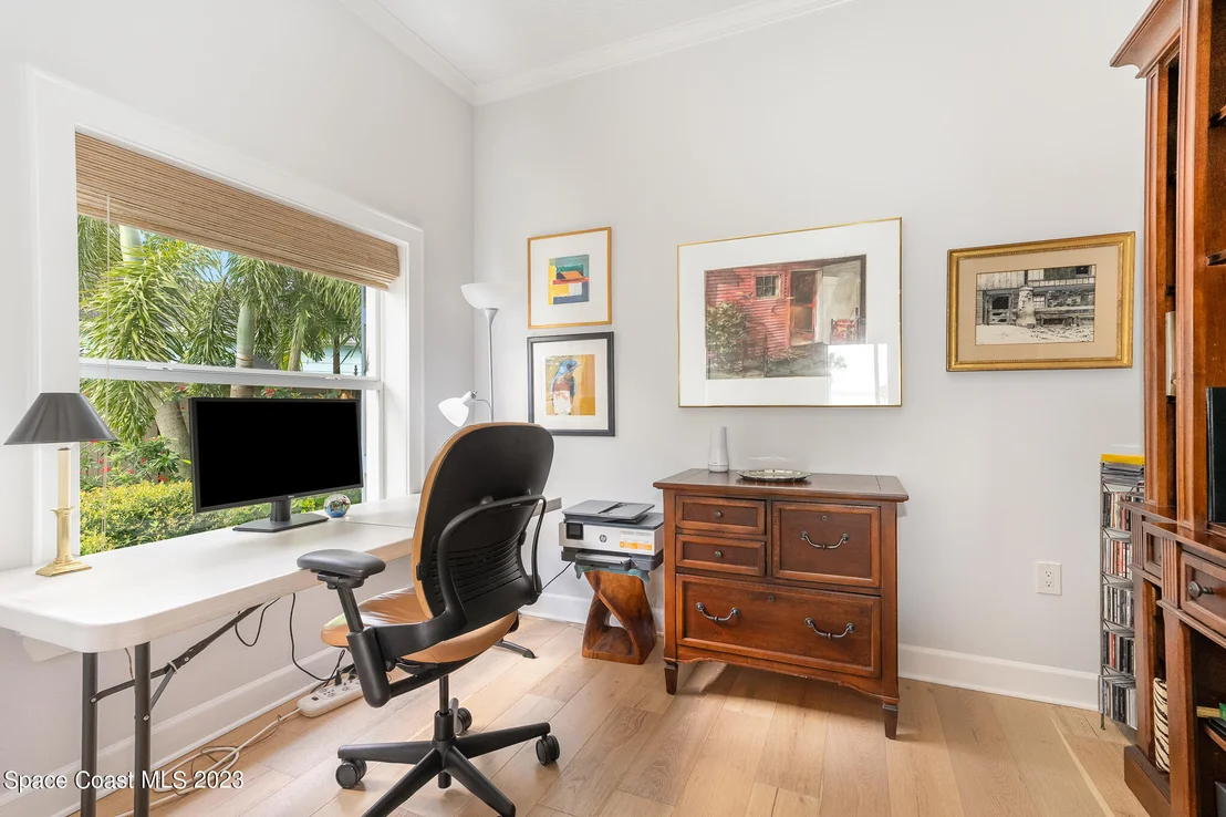 Photo of 413 N Indian River Drive