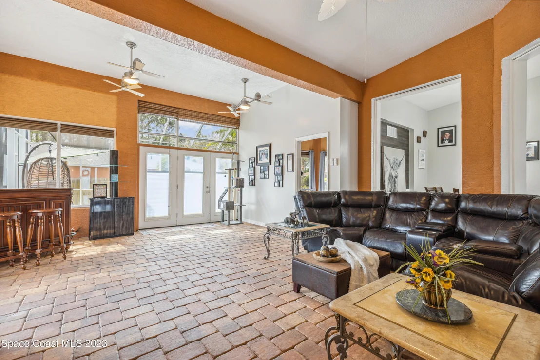 Photo of 6 Greenvale Drive