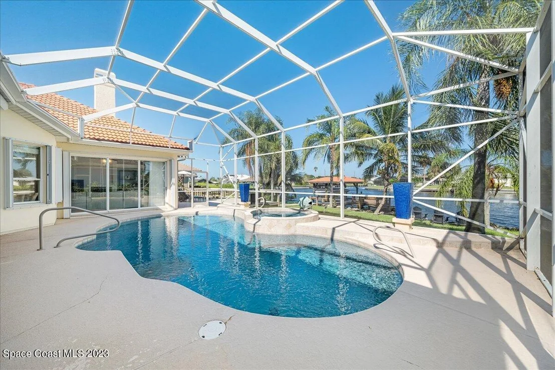 Photo of 208 Lanternback Island Drive