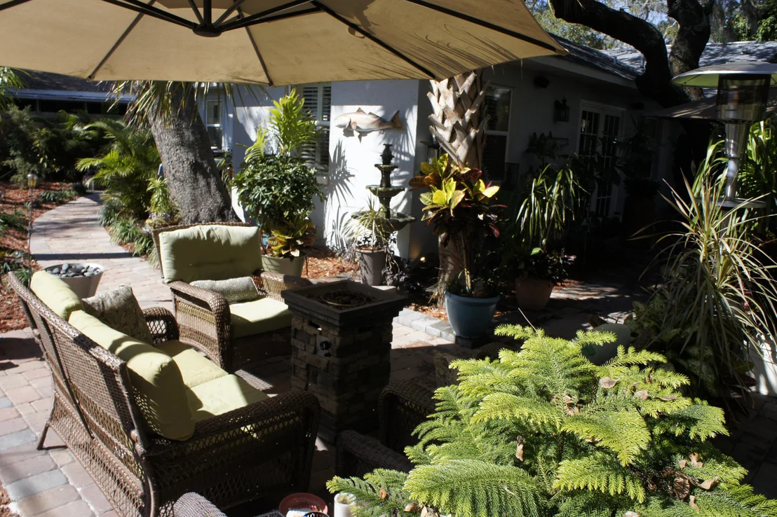Photo of 555 Old Oak Street