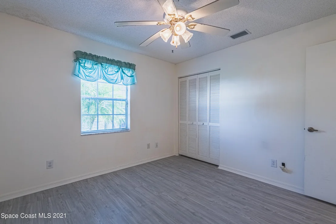 Photo of 1188 Goldenrod Circle NE