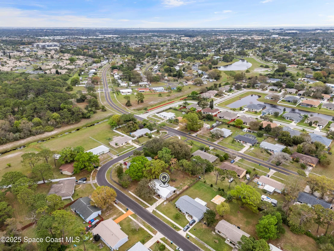 Photo of 1125 Galty Circle NE