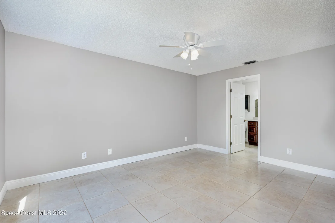 Photo of 5930 Deer Lane